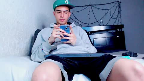 Ryannhill  online show from 01-21-25, 09:35