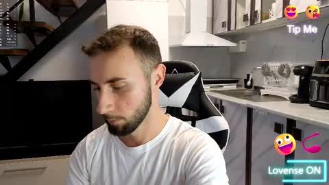 Snapshot of ryanstorm1 chatting on 10-17-25, 03:47 ryanstorm1 online show from 10-17-25, 03:47