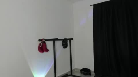 ryanwhite3 online show from 11-10-25, 10:53