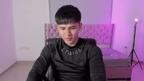 ryo_kush0 online show from 07-03-26, 01:39
