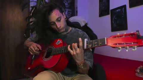 Snapshot of ryuk_it chatting on 10-10-25, 03:00 leopmonk help me reach 100 thumbs up online show from 10-10-25, 03:00