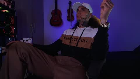 leopmonk help me reach 100 thumbs up online show from 04-09-26, 02:00