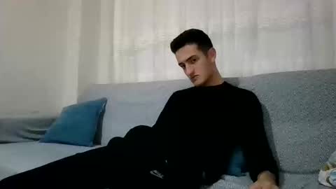 s2ici online show from 12-21-25, 08:27