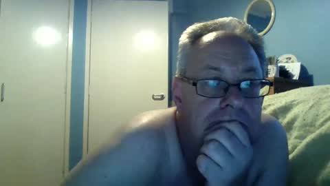 Snapshot of s536sny18 chatting on 07-26-26, 01:40 s536sny18 online show from 07-26-26, 01:40