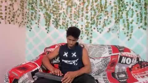 s_d_b_hot online show from 04-18-26, 08:09