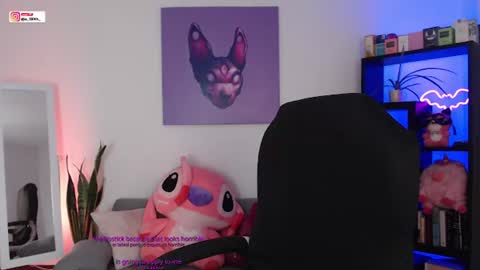 Snapshot of s_lilith chatting on 06-13-26, 12:19 Lilith independent model online show from 06-13-26, 12:19