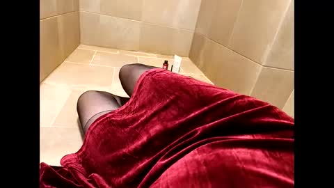 s_xp__ online show from 12-17-25, 05:52