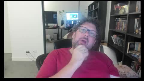 Snapshot of saacs chatting on 12-31-24, 12:25 Saacs online show from 12-31-24, 12:25