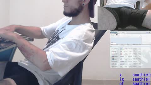 Snapshot of saat_hiel chatting on 01-31-25, 07:39 Saat online show from 01-31-25, 07:39