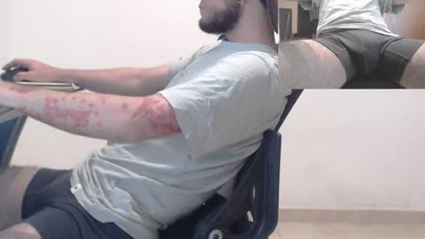 Snapshot of saat_hiel chatting on 02-03-25, 01:41 Saat online show from 02-03-25, 01:41