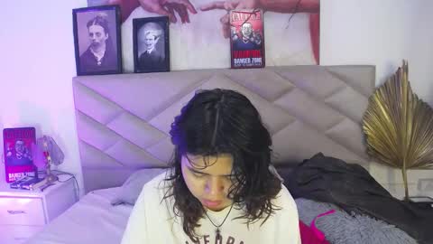 Sabina Merchetti online show from 10-20-25, 03:40