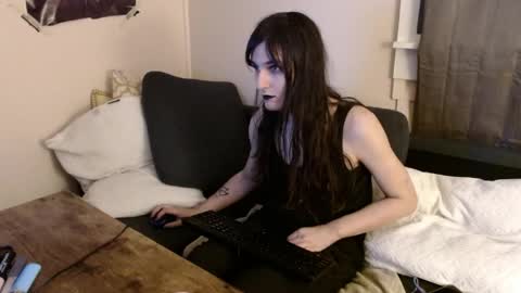 sabinewinters online show from 04-01-26, 08:48