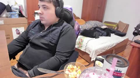 1141323  my Lord Mister Max   moms treasure online show from 01-01-25, 01:04