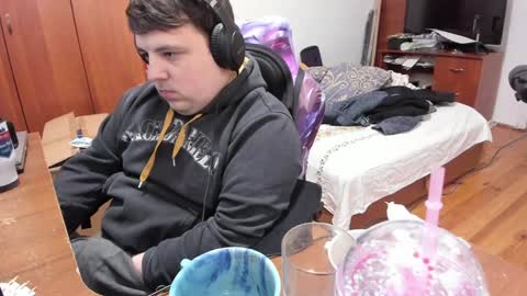 1141323  my Lord Mister Max   moms treasure online show from 01-07-25, 06:16