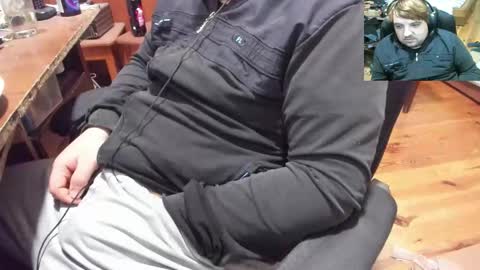 1141323  my Lord Mister Max   moms treasure online show from 09-11-25, 07:47