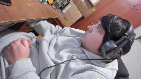 1141323  my Lord Mister Max   moms treasure online show from 03-25-26, 04:29