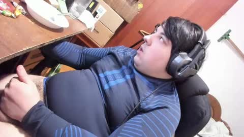 1141323  my Lord Mister Max   moms treasure online show from 04-12-26, 12:48