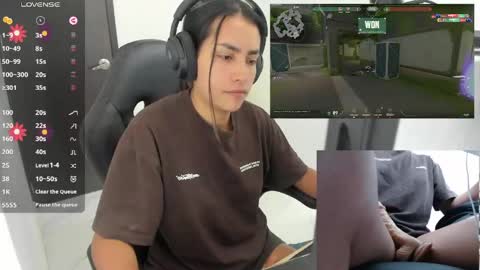 Snapshot of sabrina_chester_02 chatting on 05-15-26, 05:31 Angie online show from 05-15-26, 05:31