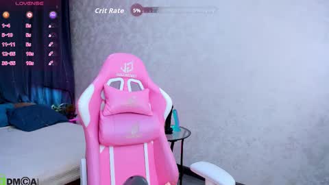 GMT7TueWedThuFriSatSun 0100am-0700am online show from 11-04-25, 10:09