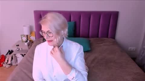 Sabrina MacMarren online show from 11-08-25, 03:12