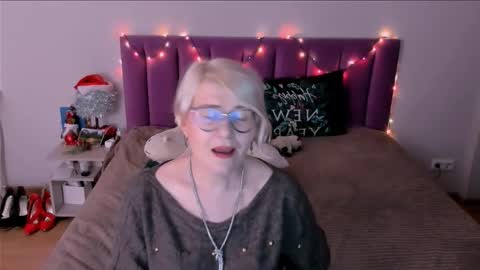 Sabrina MacMarren online show from 01-08-26, 03:25