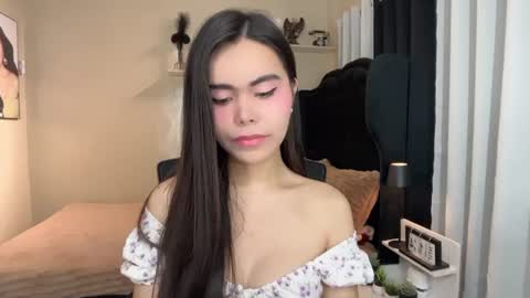 sabrinamadonna54 online show from 06-17-26, 08:43