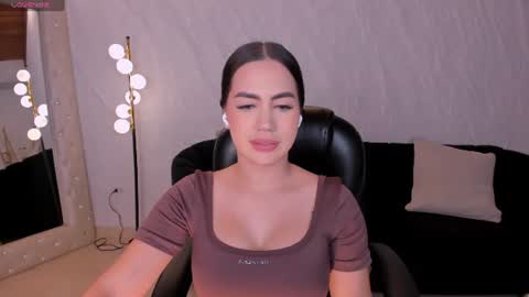Sabrina M  online show from 07-06-26, 08:22