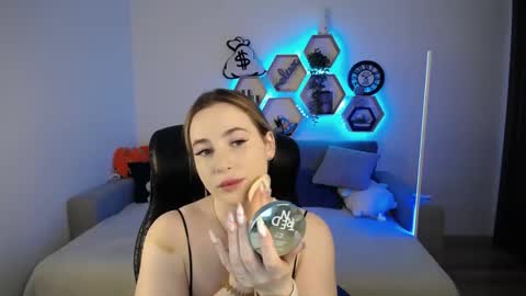 Sabrina Violet online show from 02-05-25, 09:04