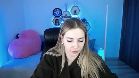 Sabrina Violet online show from 01-19-26, 09:24