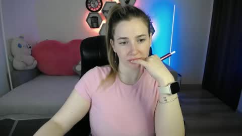 Sabrina Violet online show from 06-21-26, 08:06