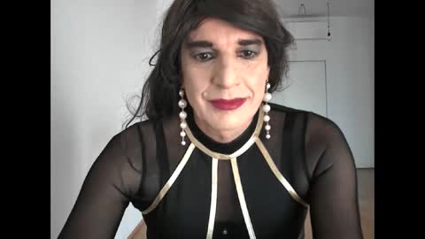 Snapshot of sabry_98 chatting on 03-05-25, 12:11 Sabrina online show from 03-05-25, 12:11