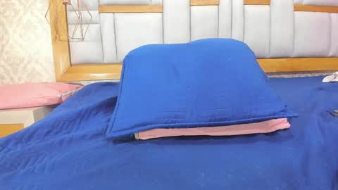 Sacha Malala  online show from 02-27-25, 01:38