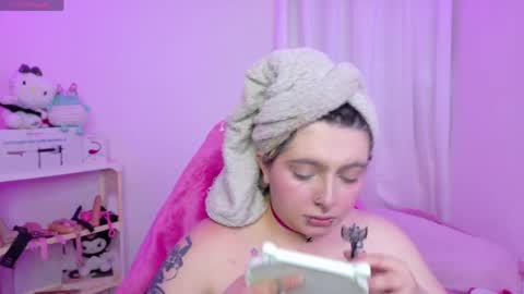 Snapshot of sachi_meow chatting on 05-22-26, 10:48 Ig online show from 05-22-26, 10:48