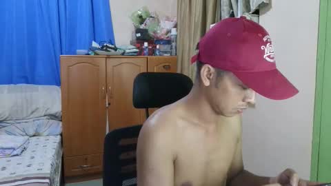 Snapshot of sachu01 chatting on 04-10-26, 10:53 Sachu01 online show from 04-10-26, 10:53