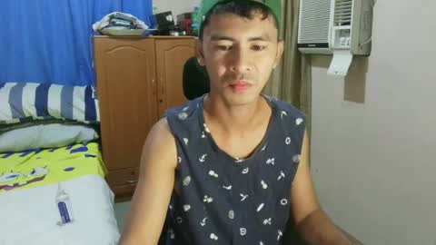 Snapshot of sachu01 chatting on 04-26-26, 07:00 Sachu01 online show from 04-26-26, 07:00
