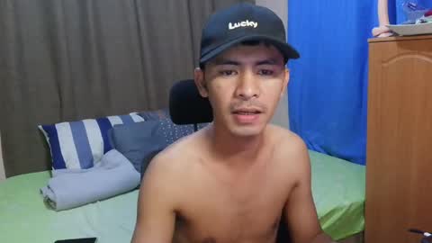 Snapshot of sachu01 chatting on 05-03-26, 08:42 Sachu01 online show from 05-03-26, 08:42
