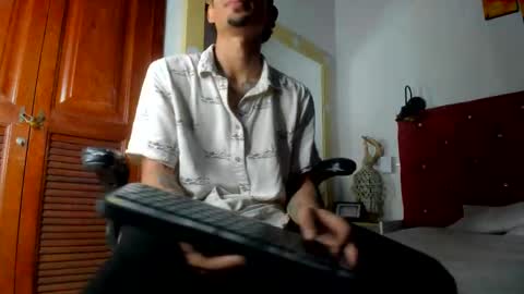 Sack online show from 12-15-25, 08:35