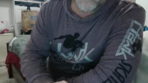 dadbod online show from 01-18-26, 03:10