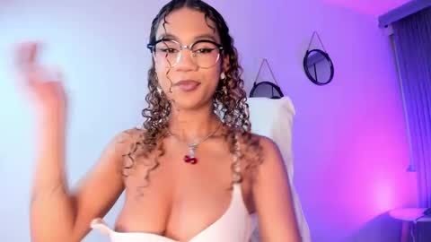 Sophie online show from 02-25-25, 09:35