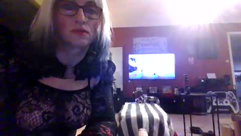 Snapshot of sadiacrossdresser chatting on 06-28-26, 07:53 sadiacrossdresser online show from 06-28-26, 07:53