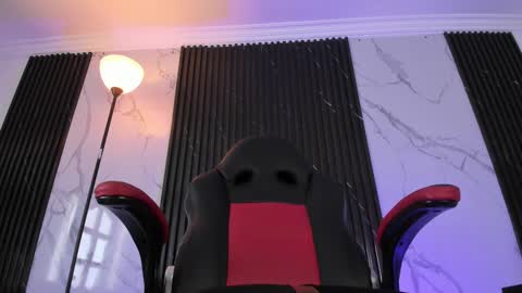 SADIE online show from 03-05-25, 04:46