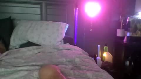 Snapshot of sadiessecretcloset chatting on 01-01-25, 07:53 Sadiessecret online show from 01-01-25, 07:53