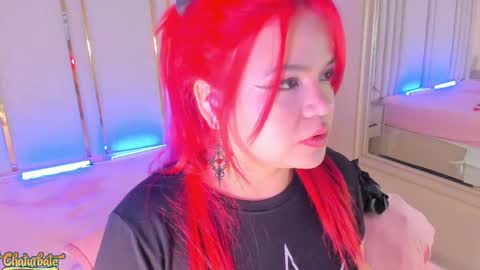 Snapshot of saekohofman chatting on 09-22-25, 04:03 Mara online show from 09-22-25, 04:03