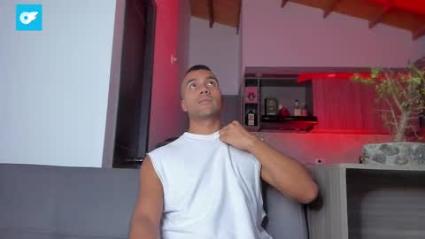 Snapshot of sag_1998 chatting on 03-07-25, 04:35 Sag online show from 03-07-25, 04:35