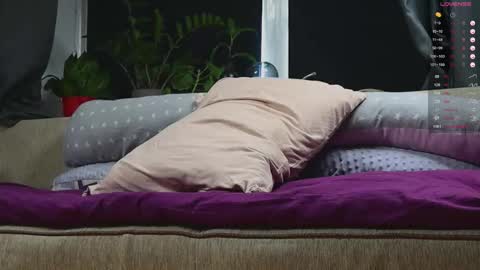 Adam online show from 09-11-25, 05:07