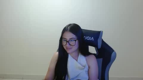 Sahaliefox  online show from 02-19-26, 06:26