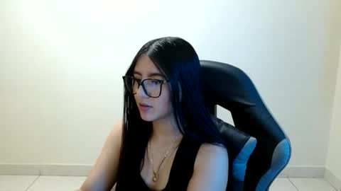 Sahaliefox  online show from 06-07-26, 06:33