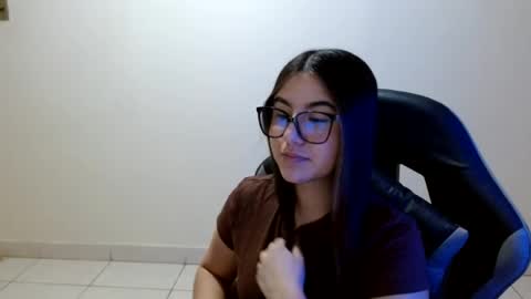 Sahaliefox  online show from 07-17-26, 10:14