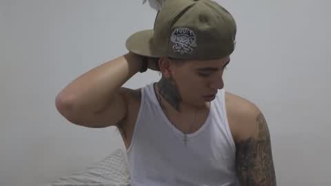 Sahara y Thiago online show from 11-24-25, 11:10