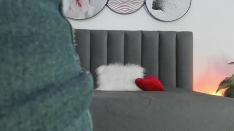 Sahara Garcia online show from 03-11-25, 07:03